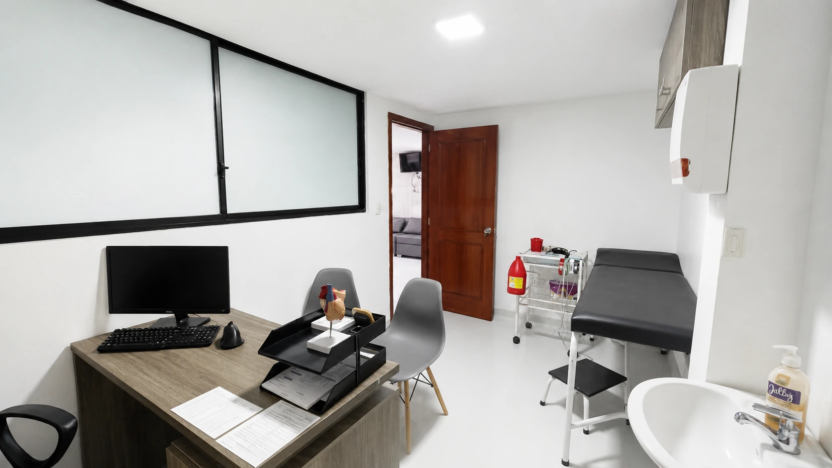 Instalaciones Olivos Medical Center